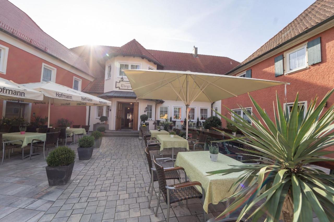 Hotel Landgasthof im Ehegrund Sugenheim Exterior foto